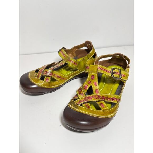 L'Artiste Spring Step NEW Green/Red Shooting Star Hugo Shoe Sandal 39 EU 8.5 US - Picture 2 of 5